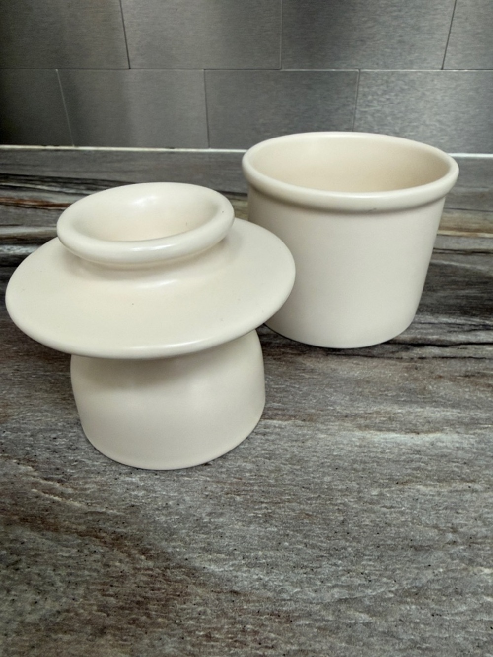 Butter Bell - Picture 2 of 7